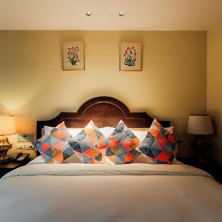 Sheik Istana Hotel Chiangmal Chiang Mai Extérieur photo