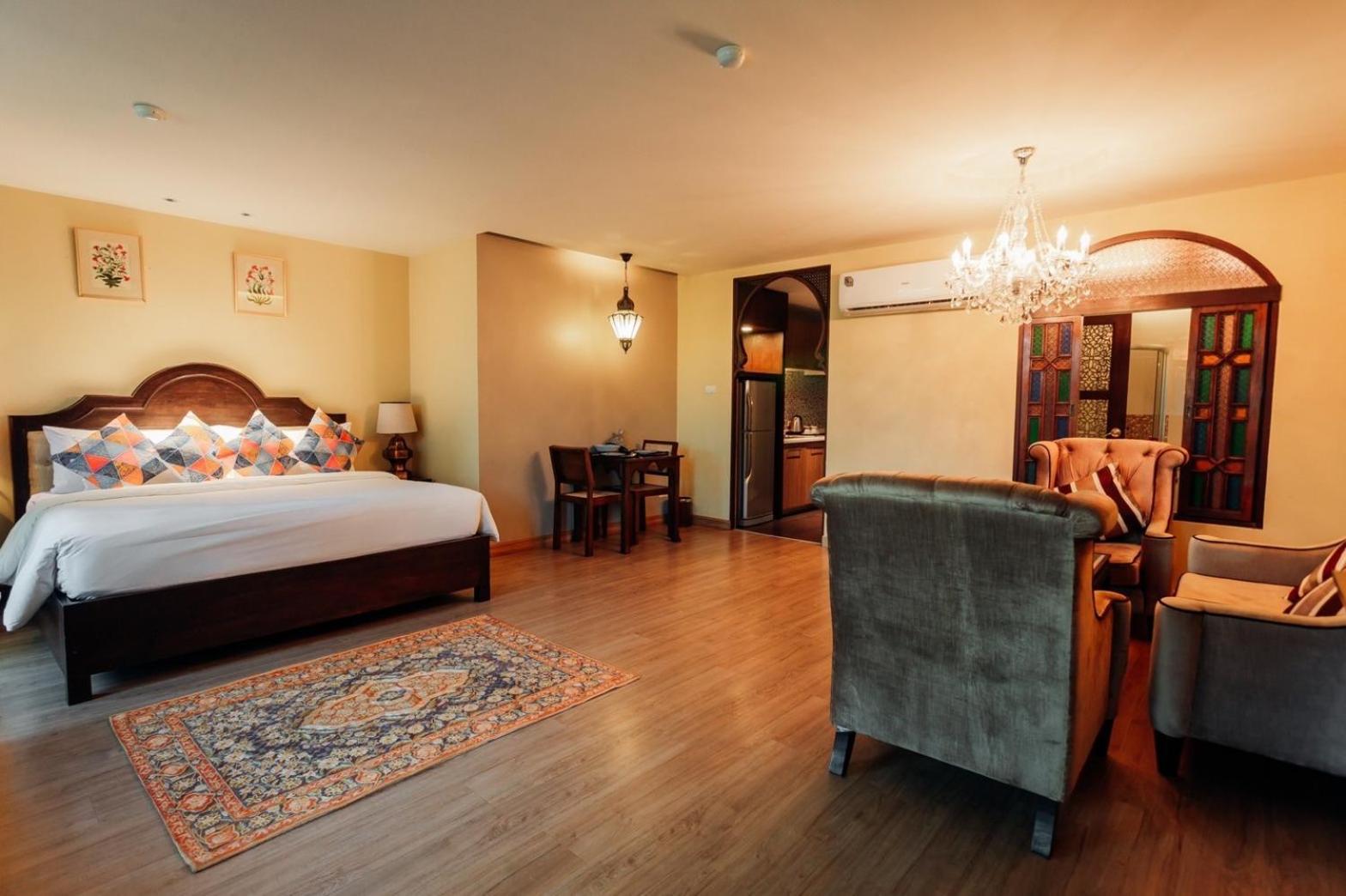 Sheik Istana Hotel Chiangmal Chiang Mai Extérieur photo